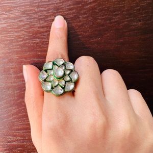 Vintage style Kundan stone ring